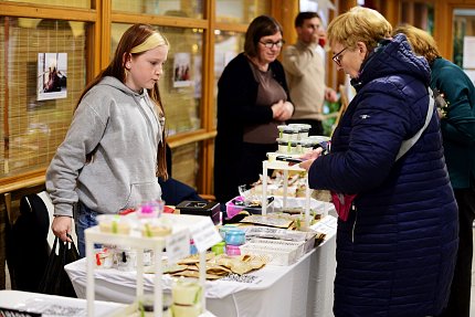 Rozsvícení stromu v Michelském dvoře 2025