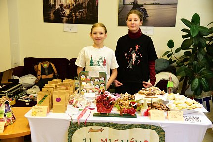 Rozsvícení stromu v Michelském dvoře 2025