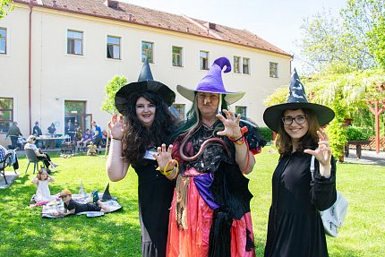 Jak jsme upálili čarodějnice
