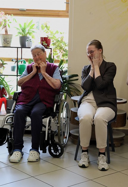 V Sue Ryder roztančíme boky i kolečka 