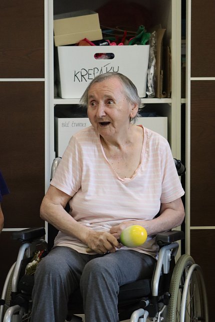 V Sue Ryder roztančíme boky i kolečka 