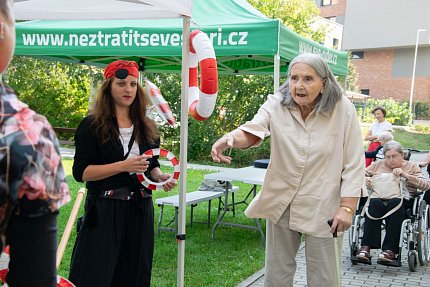 Fotogalerie z Podzimních her: Odpoledne se proměnilo v pořádnou námořnickou jízdu