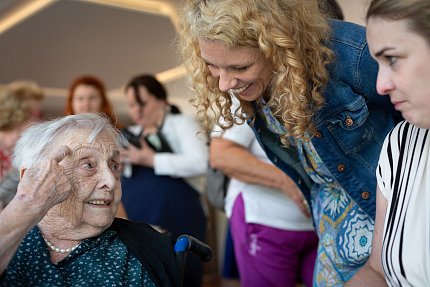 Paní Vlasta Šišková oslavila 101. narozeniny