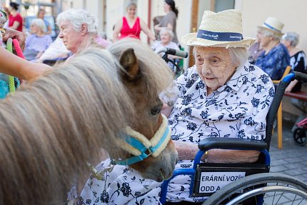 Paní Vlasta Šišková oslavila 101. narozeniny
