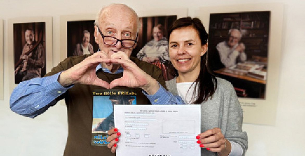 Daňové přiznání pomáhá: Hotovo máte za 15 minut! A ještě můžete udělat dobrý skutek